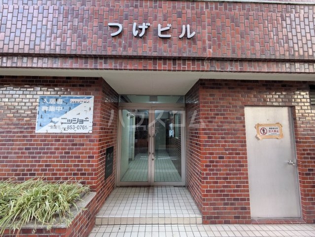 20/22 エントランス