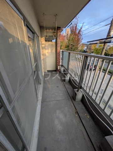 2/3 エントランス