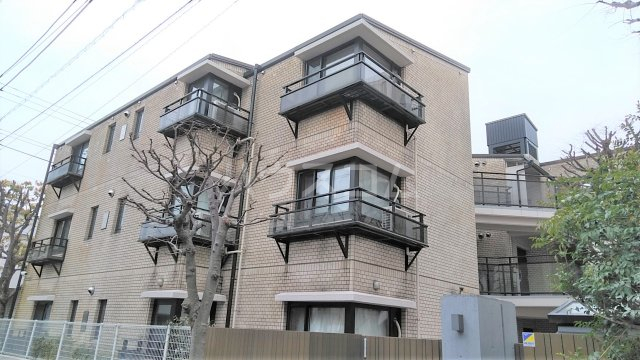 2/5 エントランス