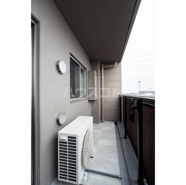 13/27 バルコニー