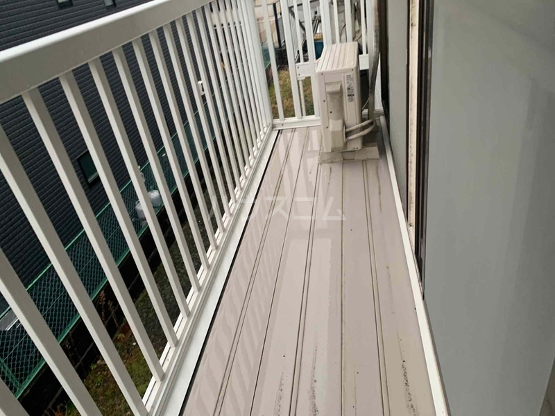 8/10 バルコニー