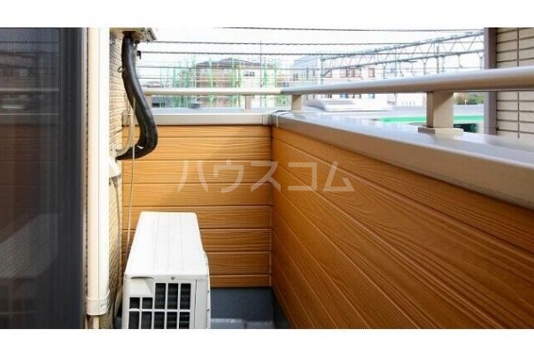 16/23 バルコニー