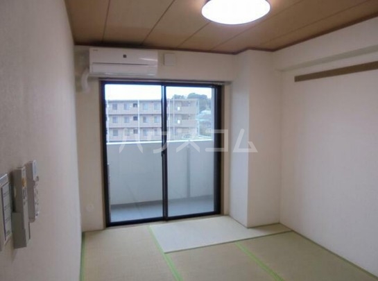 4/13 リビング/ダイニング