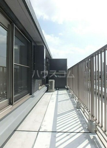 14/30 バルコニー