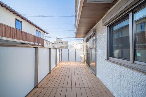 17/23 バルコニー