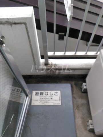 20/30 バルコニー