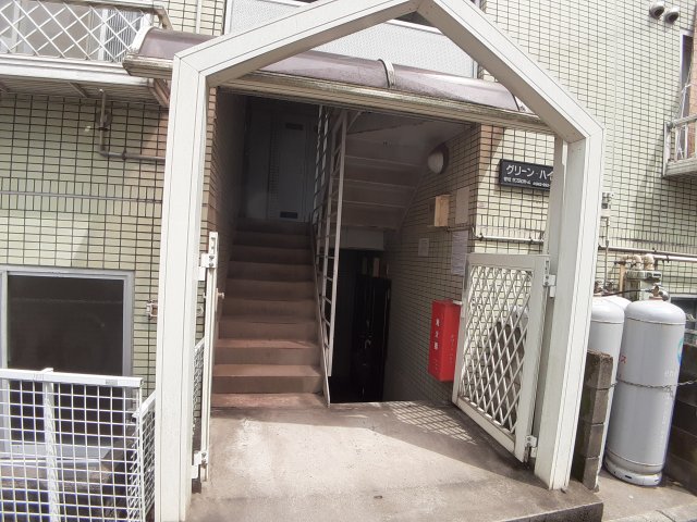 15/25 エントランス