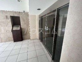 2/3 エントランス