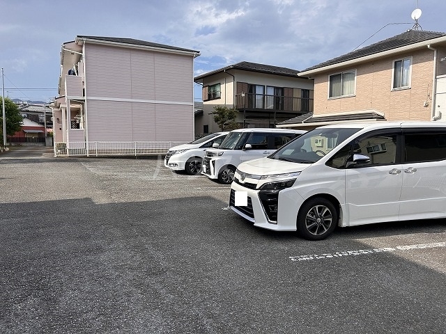 3/4 駐車場