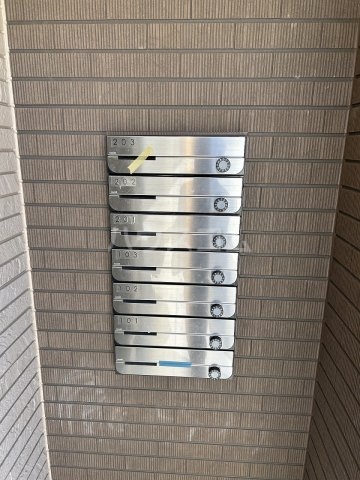 22/30 エントランス