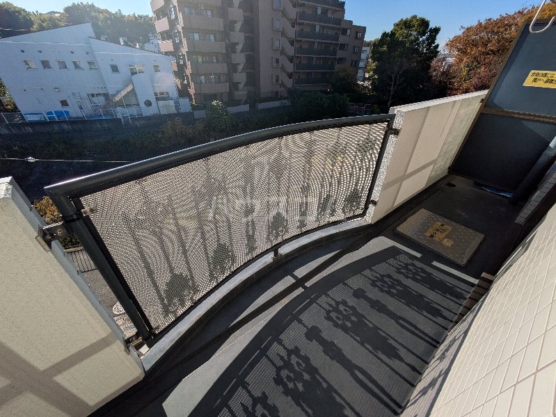 15/22 バルコニー