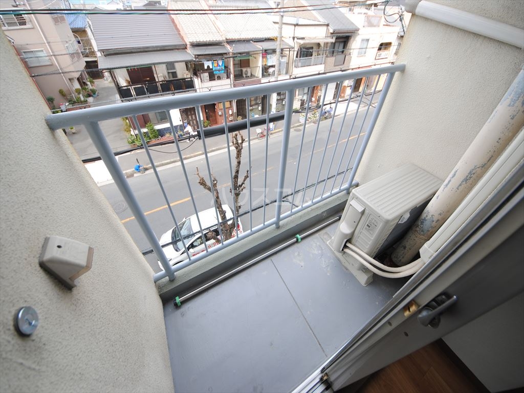 15/28 バルコニー