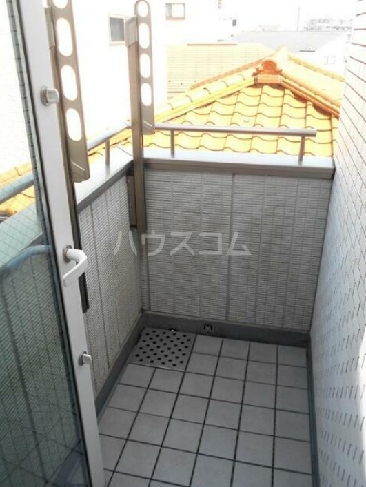 13/21 バルコニー