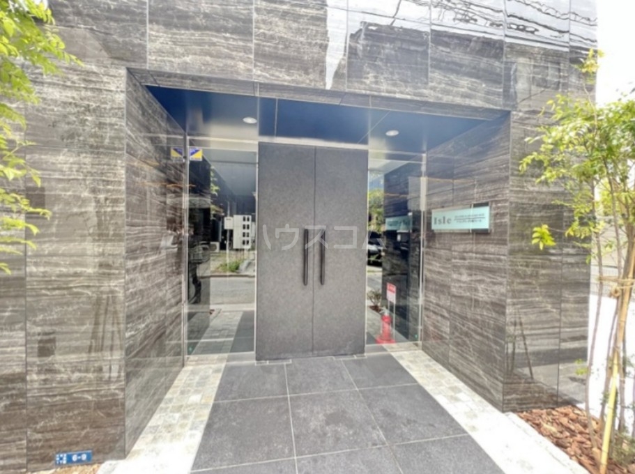 15/16 エントランス