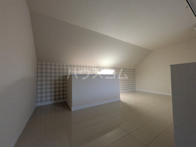 17/18 エントランス