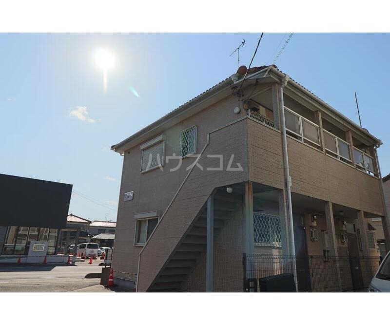 21/29 エントランス