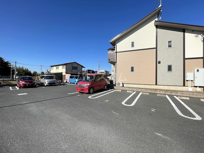 25/30 駐車場