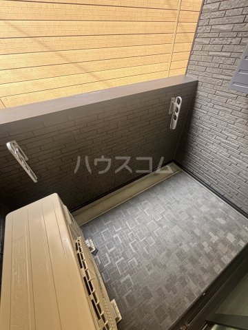 14/28 バルコニー