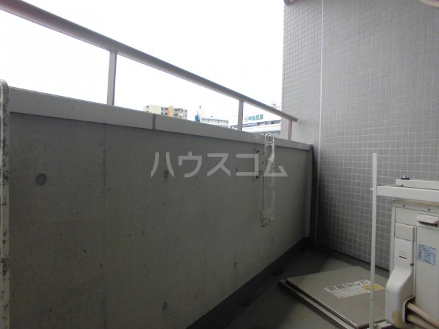 20/30 バルコニー