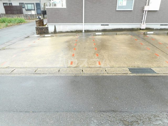 16/24 駐車場