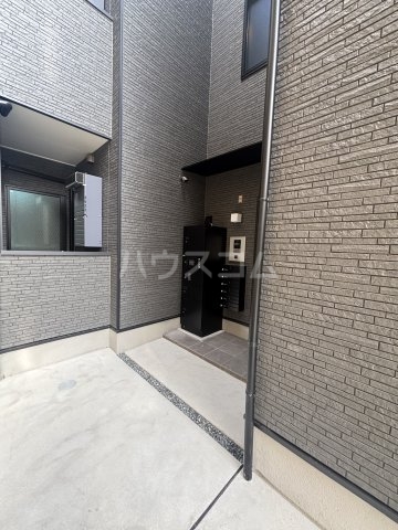 15/26 エントランス