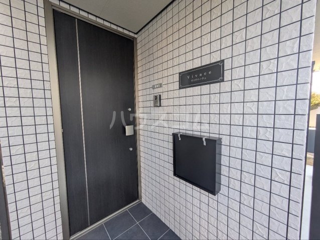 21/24 エントランス