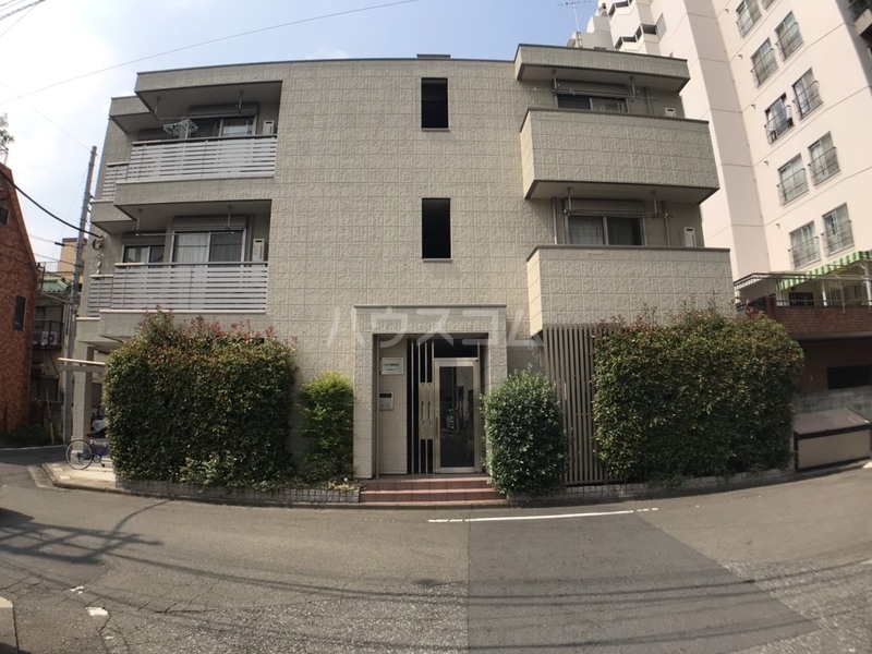 2/11 エントランス