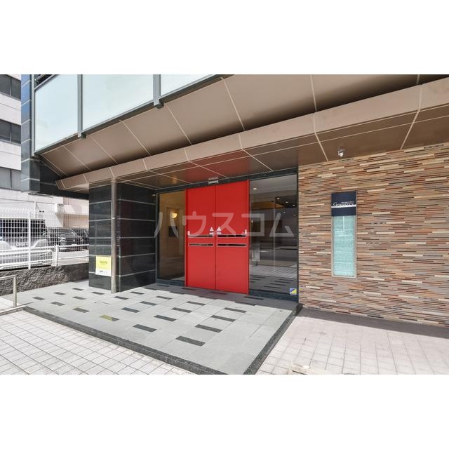 16/25 エントランス