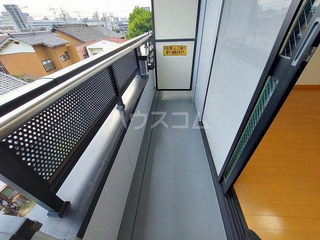 18/30 バルコニー