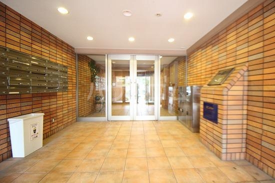 19/24 エントランス