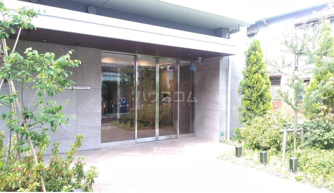 21/24 エントランス