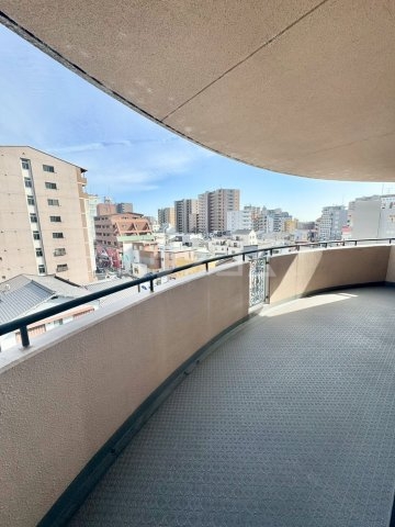 16/29 バルコニー