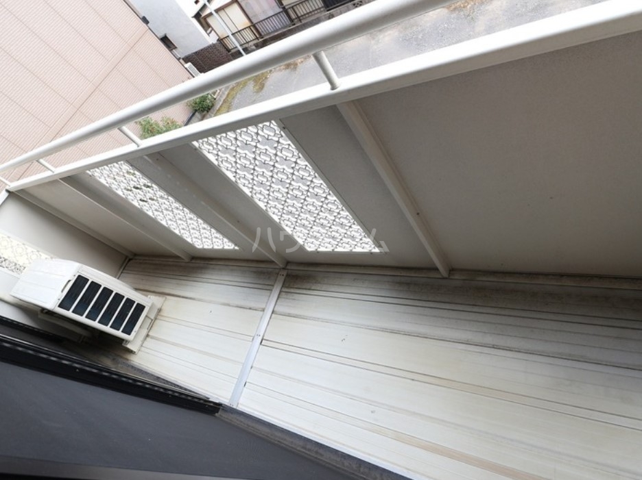 18/30 バルコニー