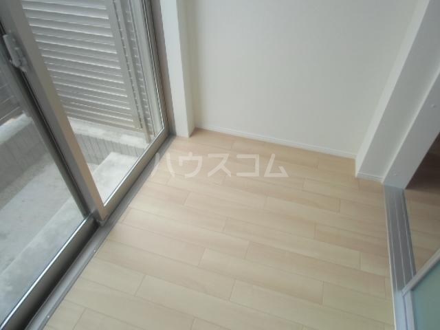 20/28 バルコニー