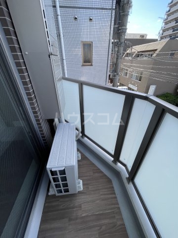 20/30 バルコニー