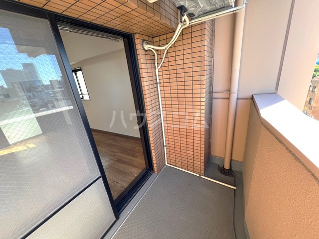 16/25 バルコニー