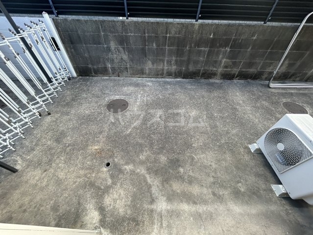 17/30 バルコニー