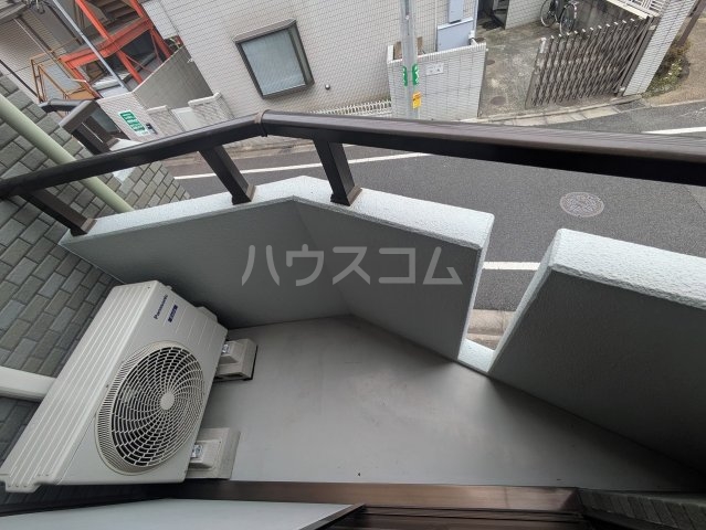 15/27 バルコニー