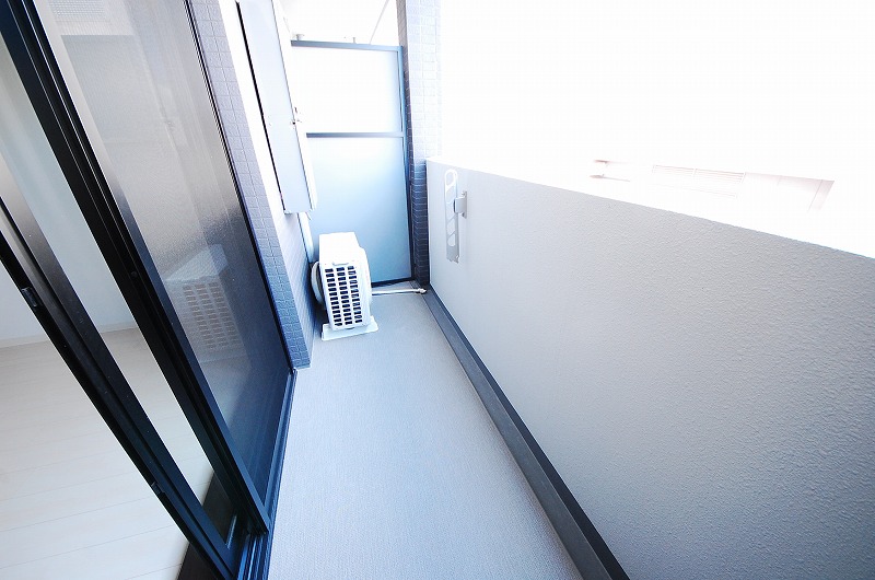 20/30 バルコニー