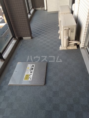 17/28 バルコニー