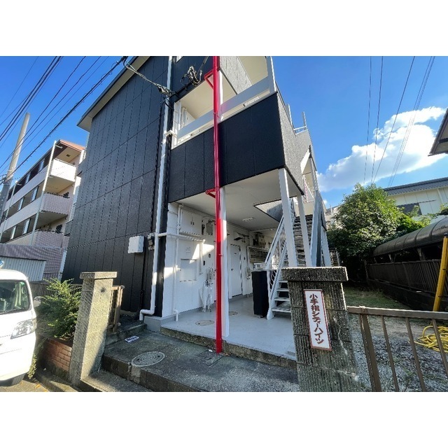 19/29 エントランス