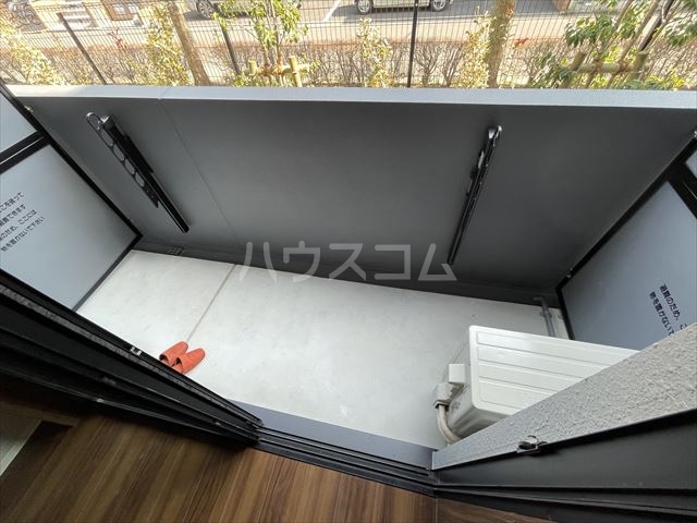 20/30 バルコニー