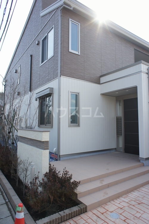 15/20 エントランス