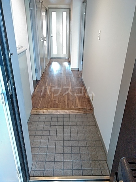 15/30 玄関