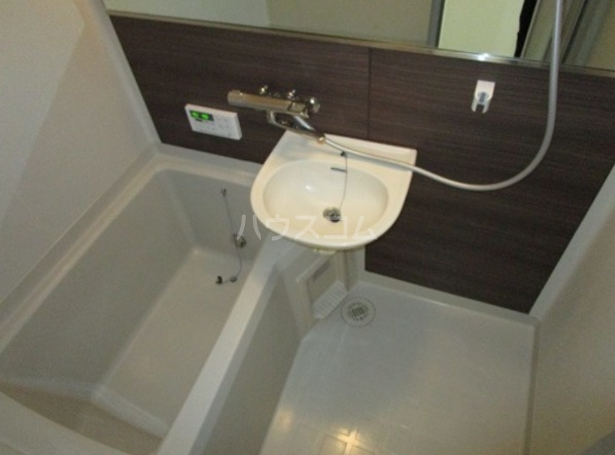 8/16 浴室