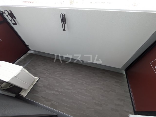 13/21 バルコニー