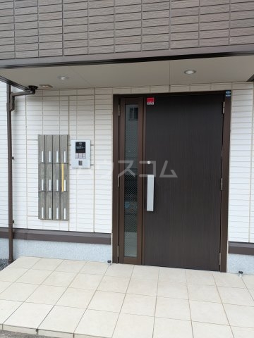 2/10 エントランス