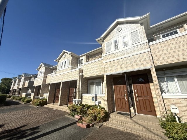 25/30 エントランス