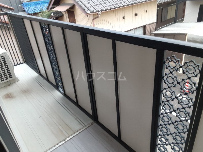 14/27 バルコニー