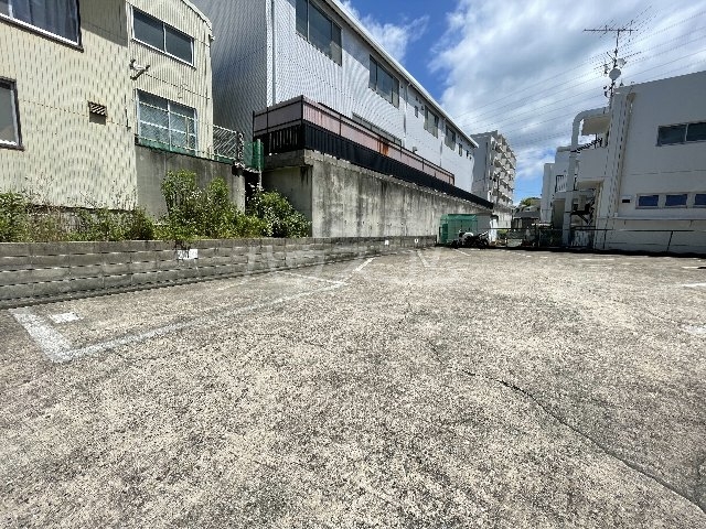 20/26 駐車場